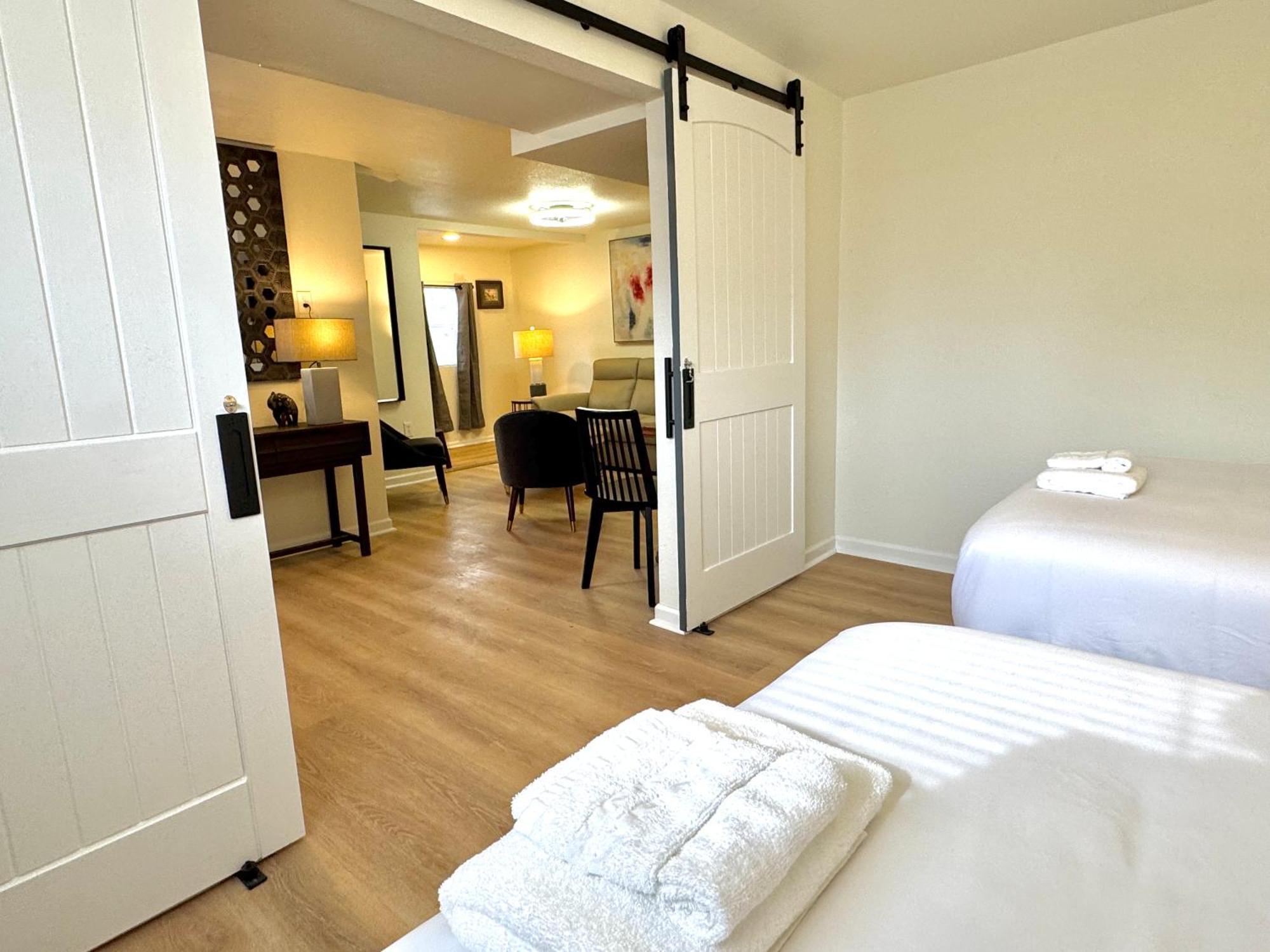 Upgraded Suite - Easy Access To Uptown #N29 Oklahoma City Buitenkant foto