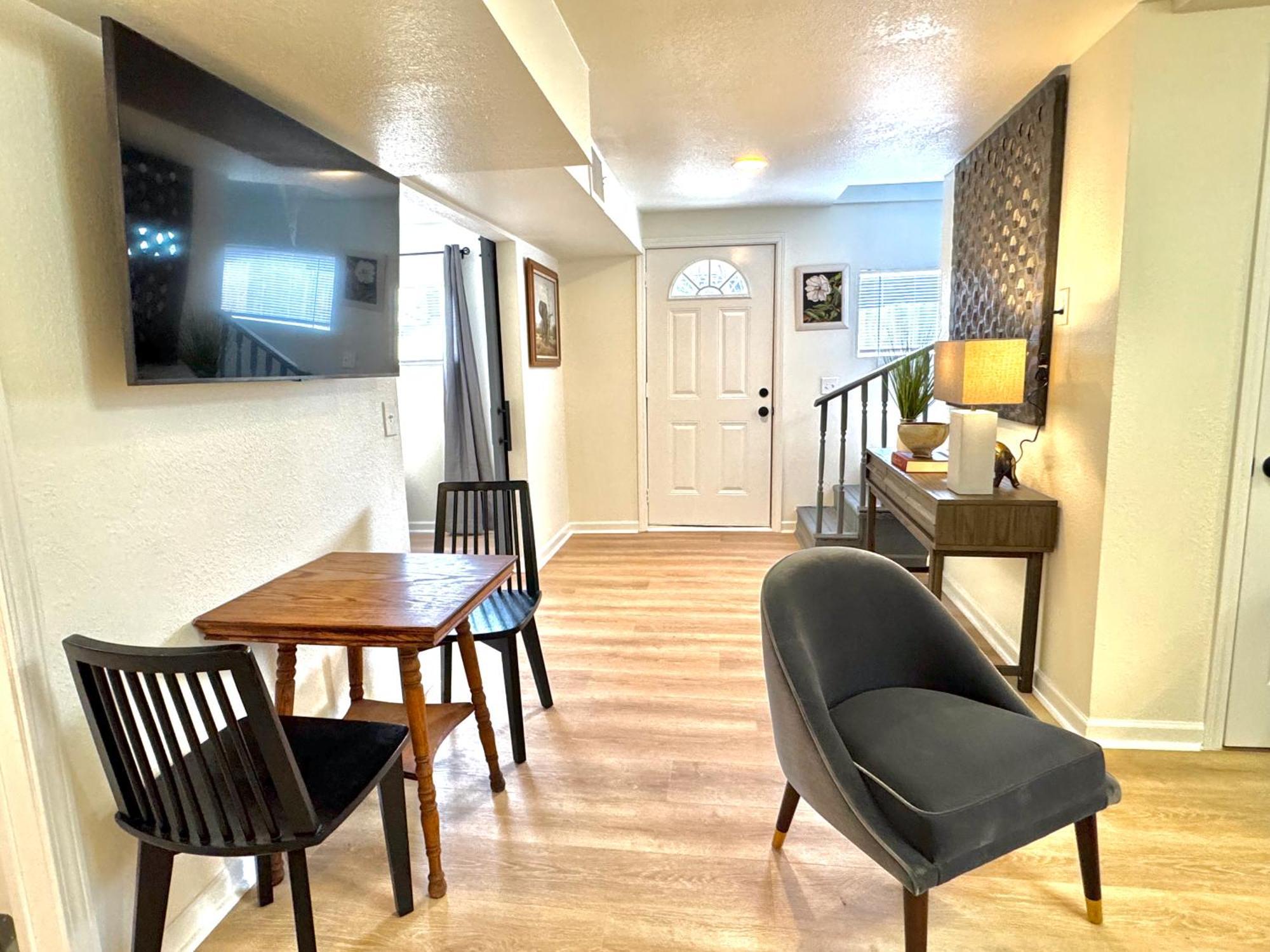 Upgraded Suite - Easy Access To Uptown #N29 Oklahoma City Buitenkant foto